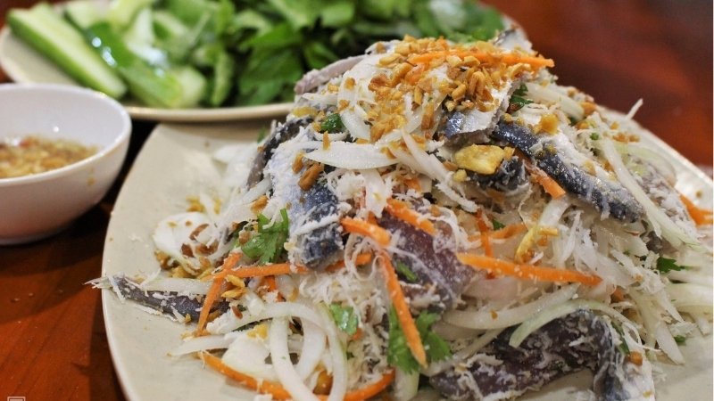 Gỏi cá trích