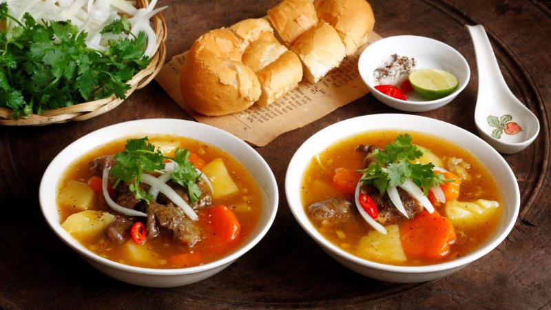 Cách nấu bò kho chuẩn vị, mềm ngon đậm đà tại nhà