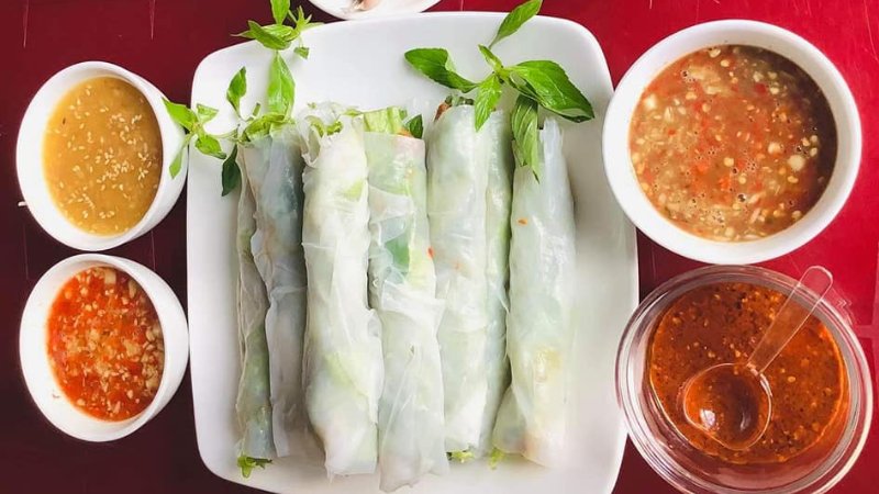 Bánh ướt thịt nướng