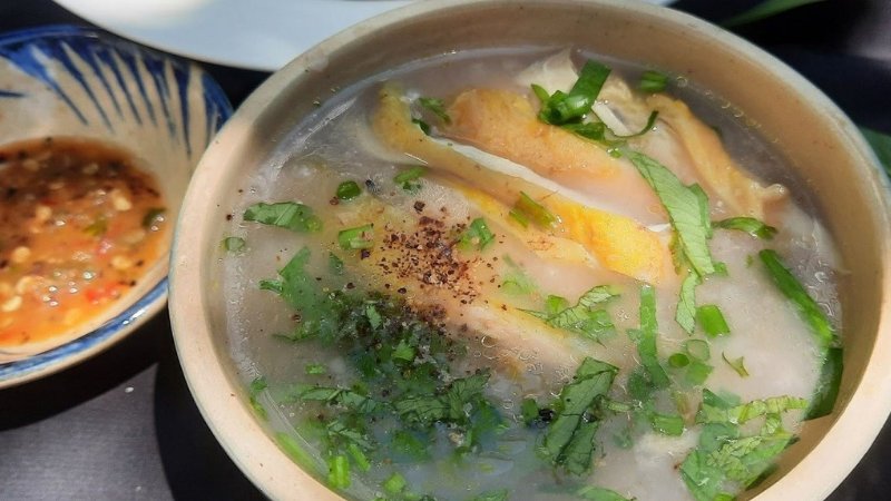 Cách nấu cháo gà thơm ngon, bổ dưỡng chuẩn vị tại nhà