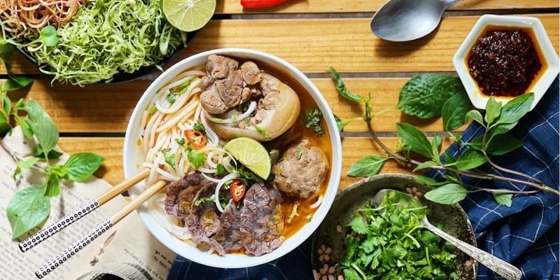 Bún bò Huế