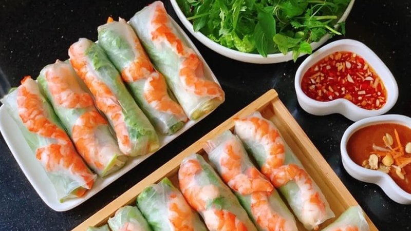 làm gỏi cuốn tôm thịt chuẩn vị miền Nam Cách làm gỏi cuốn tôm thịt chuẩn vị miền Nam