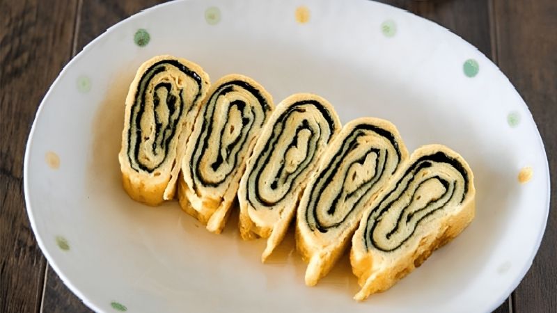 Trứng cuộn rong biển dễ làm bé nào cũng thích